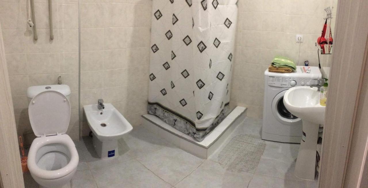 Studio Apartment In Center Poltava Eksteriør bilde